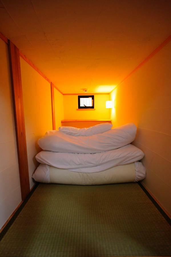 Kichinya Yagoro Hostel Fujisawa Buitenkant foto