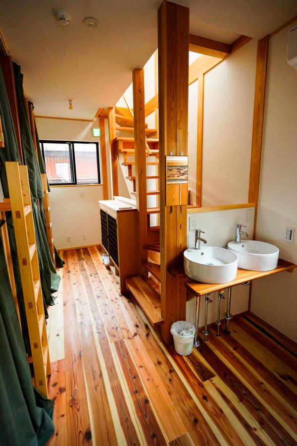 Kichinya Yagoro Hostel Fujisawa Buitenkant foto